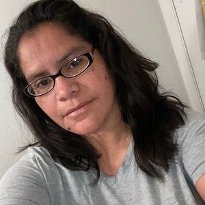 Meet your Posher, Juana